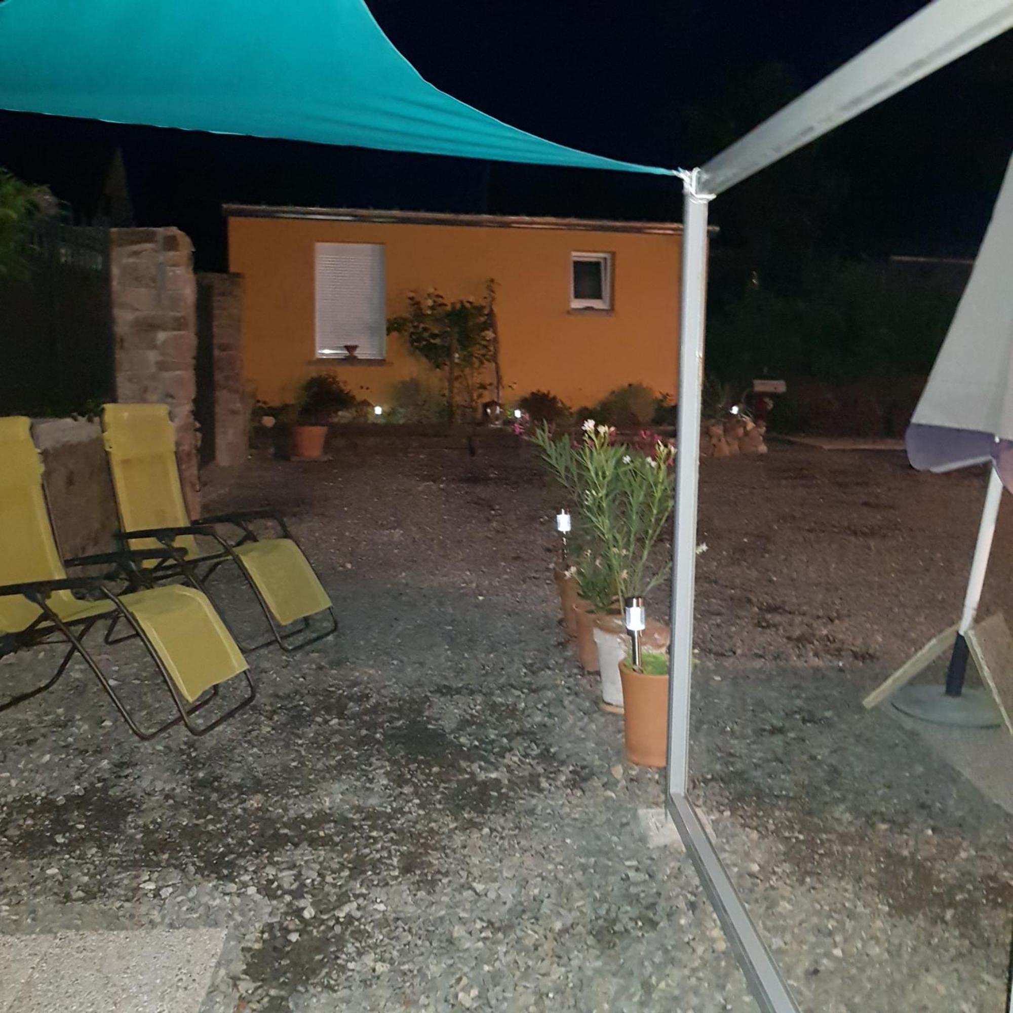 Le Jardin Acomodação com café da manhã Coudeville Exterior foto
